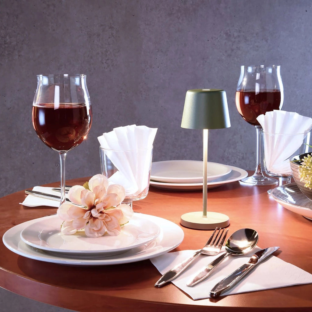 Lampada senza fili da tavolo moderna IP65 ricaricabile USB luce TOUCH dimmerabile atmosfera tavolini bar ristorante MARRONE