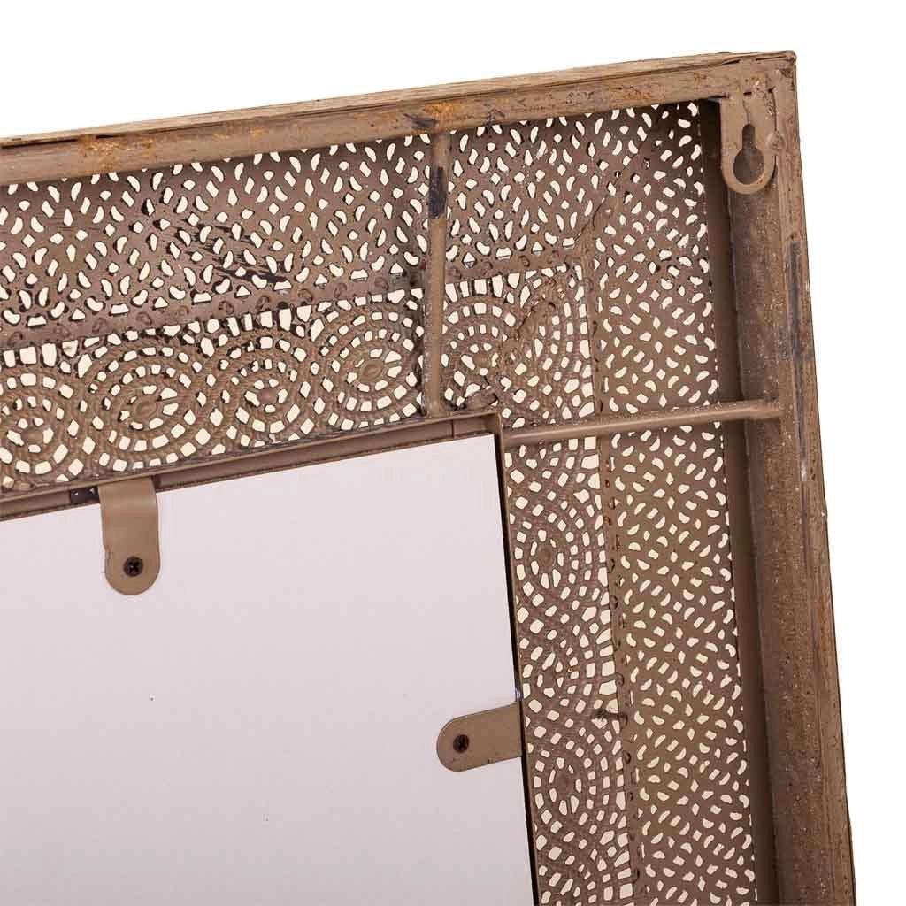 Specchio in metallo dorato 70x5x100h