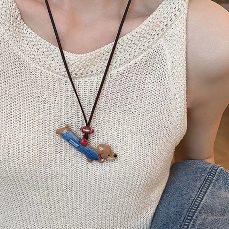 Collana con grazioso bassotto