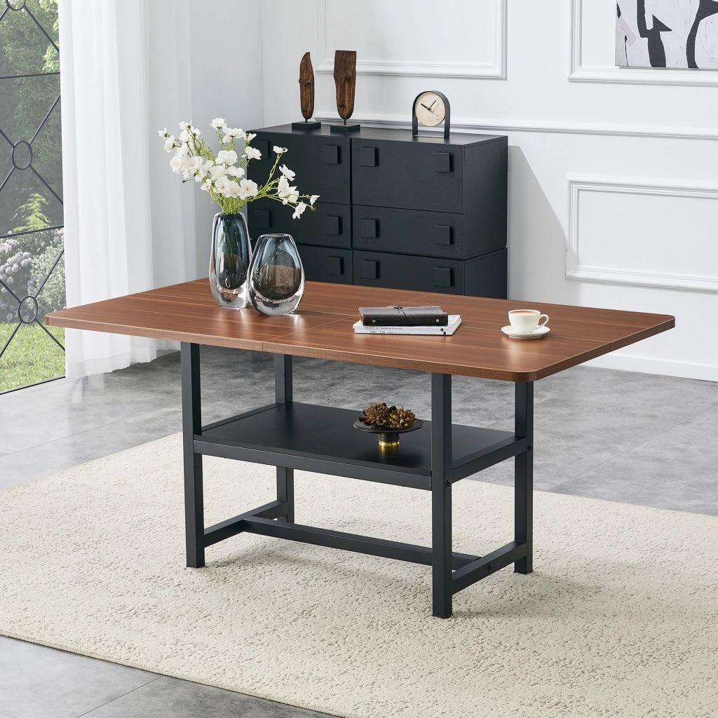 Tavolo da pranzo per 4-6 persone con ripiano portaoggetti; piano effetto noce e gambe in metallo nero; 160×90×76 cm