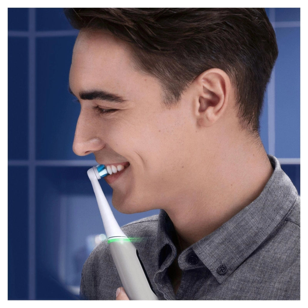 Oral-B 427360 iO Series 6S Spazzolino elettrico Rotazione Oscillazione 5 modalita' Timer 2 min autonomia colore Grigio