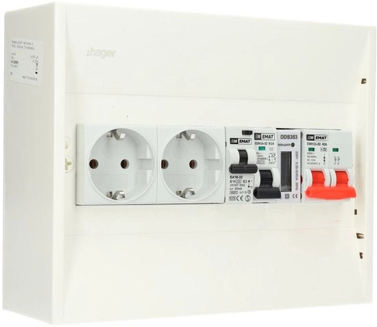 Distributore PV B16 gruppo con alloggiatore B16, 2x WCD, interruttore principale e contatore kWh (PV0012)