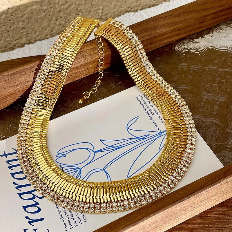 Collana girocollo vintage fatta a mano con cinturino in oro e diamanti, morbida e vintage, regalo di Natale o compleanno.