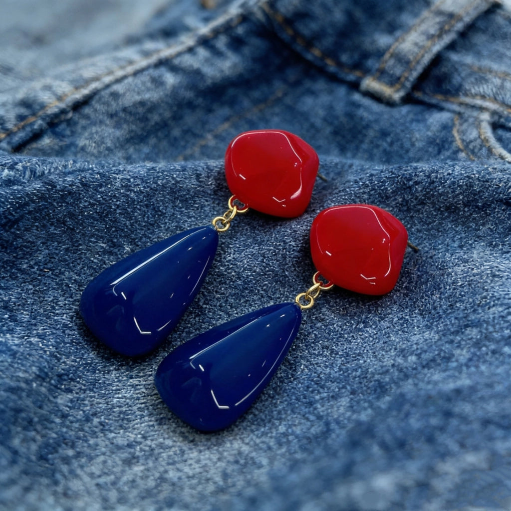 Orecchini a blocchi di colore rosso e blu in stile francese