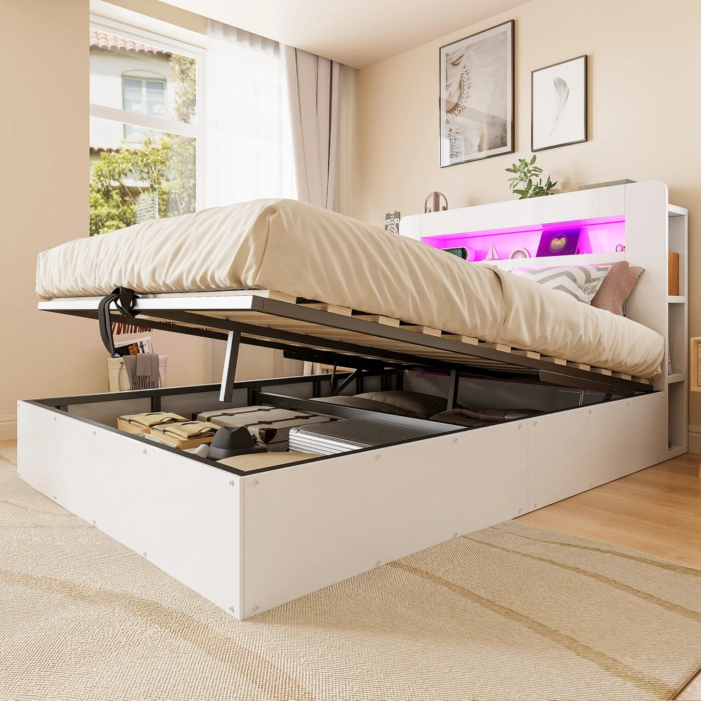 Letto contenitore matrimoniale 140×200 cm e 180×200 cm con LED; prese e ripiani; senza materasso; legno; bianco
