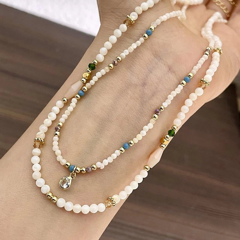 Collana fatta a mano con perle barocche in pietra naturale, regalo di Natale o di compleanno.