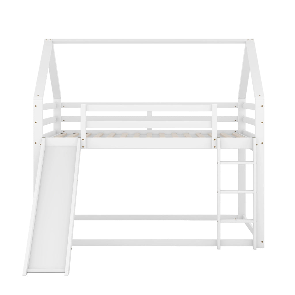 Letto a castello a casetta con scivolo e scala; doghe incluse; pino massello e MDF; bianco; 140x200 cm