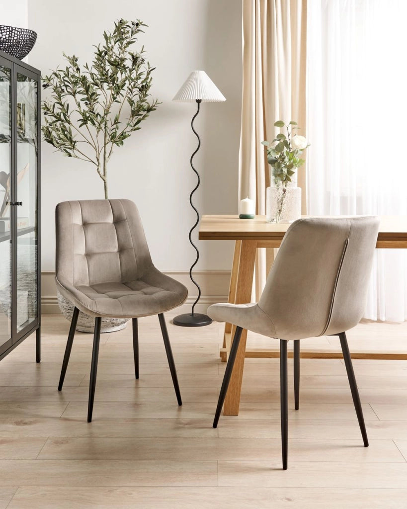 Set di 2 sedie da pranzo in velluto grigio gambe in acciaio Nero sedie moderne imbottite