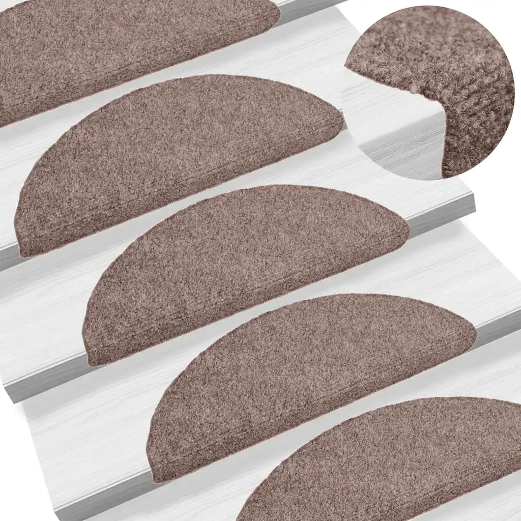 Tappetini per scale autoadesivi 30 pz | Gradini per Scale 56x17x3 cm Marrone Chiaro semicircolari