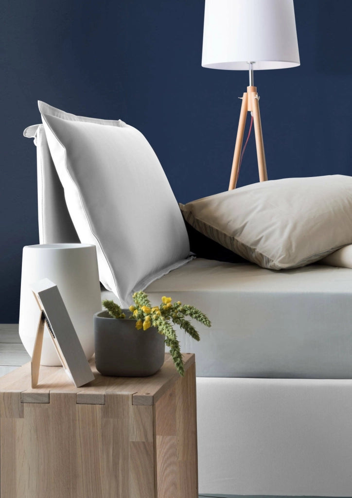 Letto singolo Ancara, Letto contenitore con rivestimento in tessuto, Made in Italy, Apertura frontale, con materasso cm 80x200 incluso, Bianco
