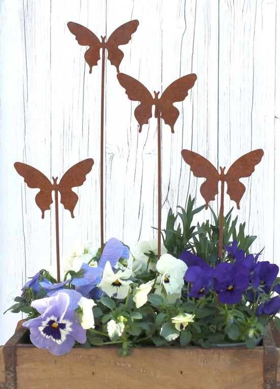 Decorazione per Giardino a Rost - Forbici a Rost con Motivo Farfalla - 4 Pezzi - Patina Miele - Metallo