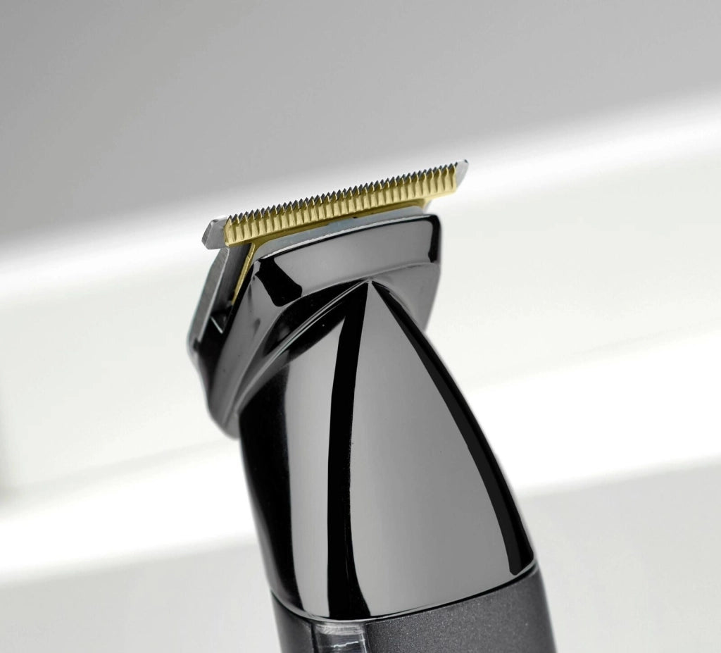 BaByliss MT991E Super X Metal Regolabarba Multi Trimmer 15 in 1 Ioni di Litio 300 min Bagnato e Secco colore Nero e Cromato