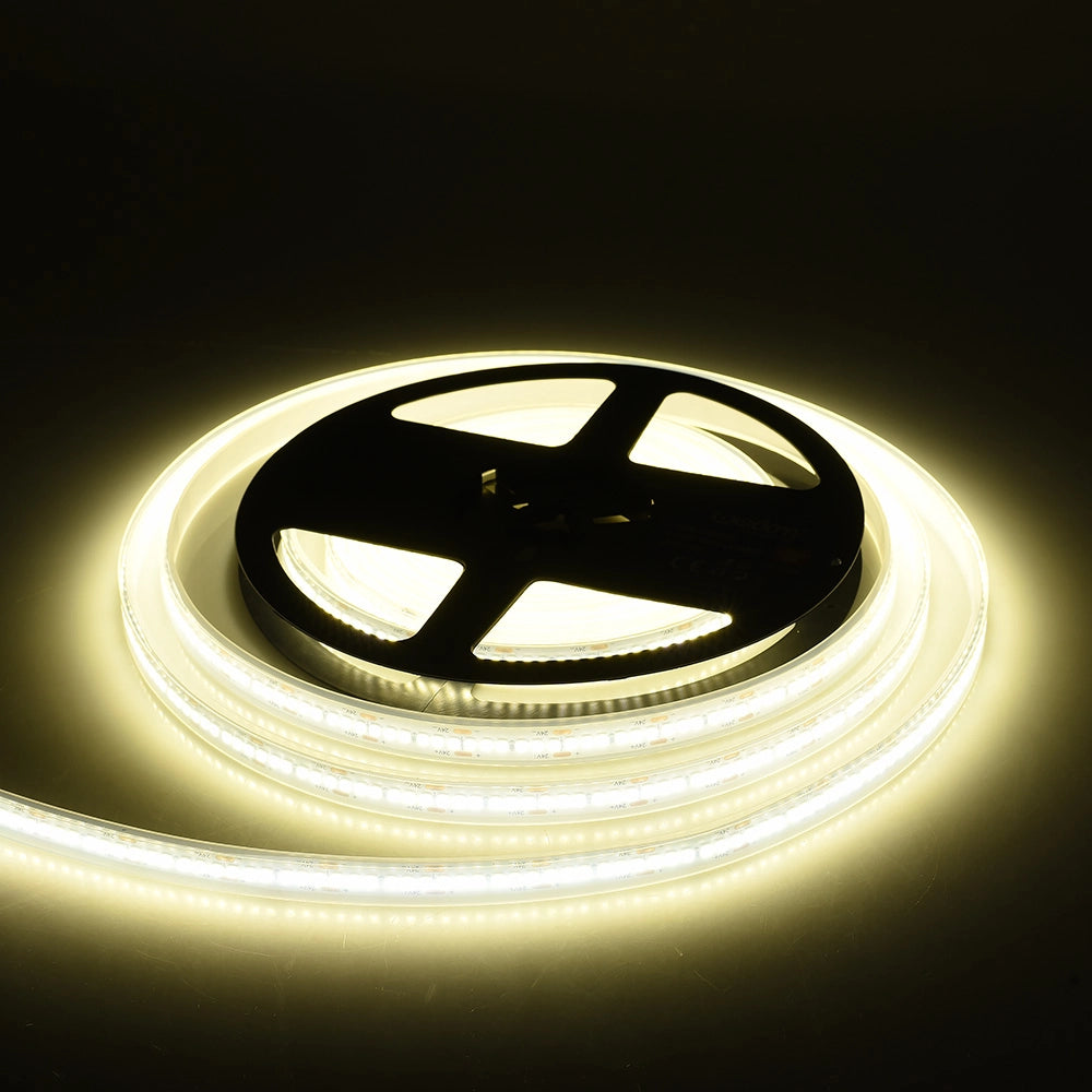 STRISCIA LED SMD 2835 DA 5 METRI LUCE NATURALE 4000K PER USO ESTERNO ALTA LUMINOSITA' - ILLUMINA IL TUO SPAZIO CON EFFICIENZA E STILE
