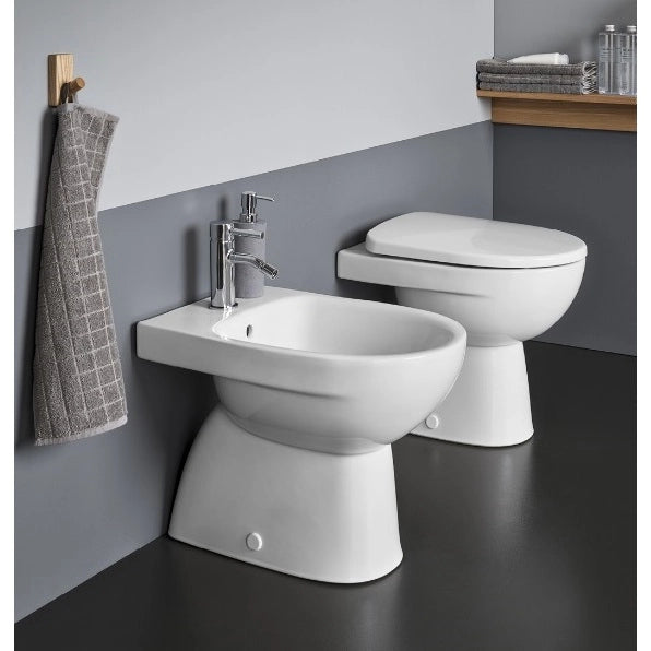 BIDET SELNOVA IN CERAMICA BIANCA A TERRA