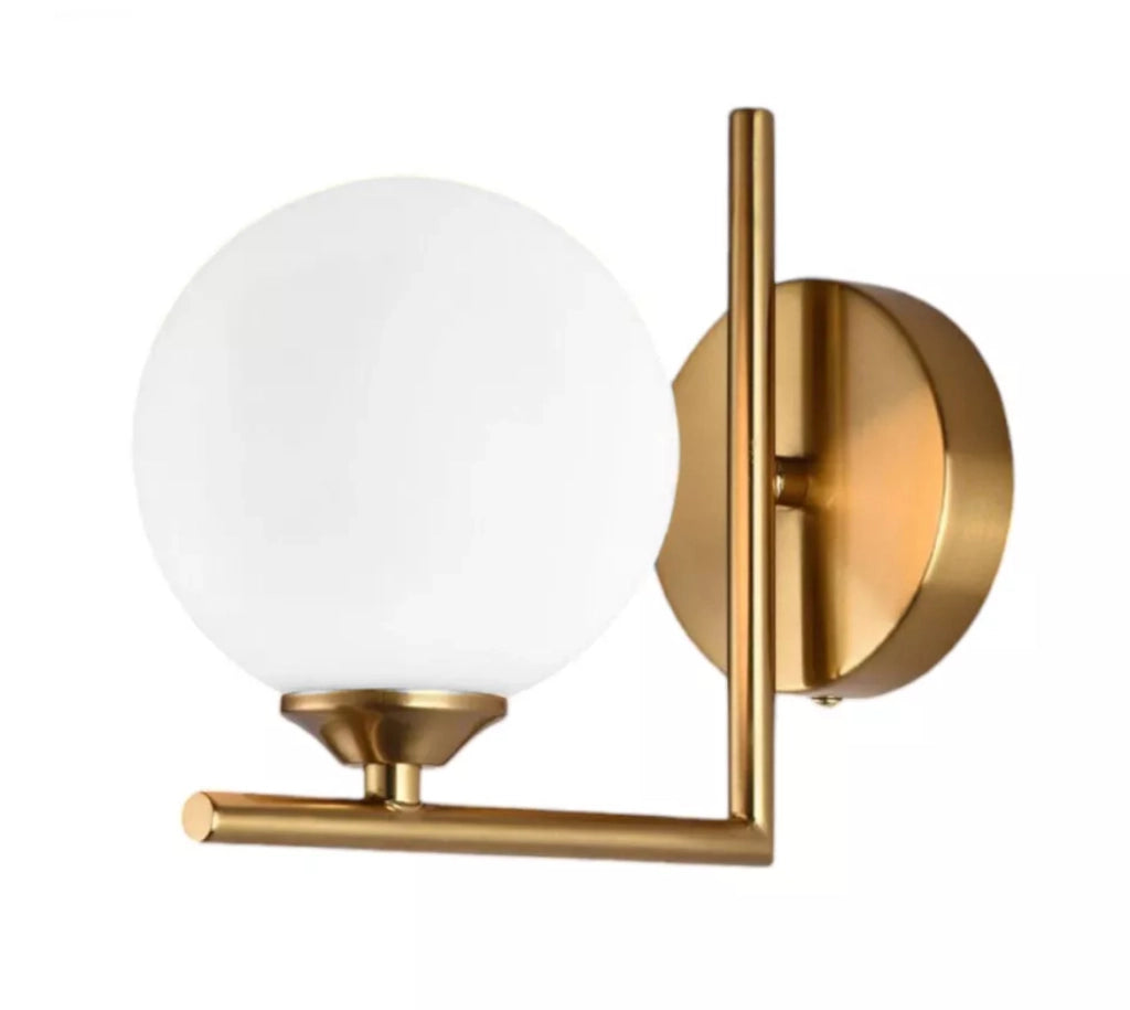 Applique lampada da parete moderna in metallo colore oro sfera in vetro opaco per interni casa salotto stanza da letto attacco Lampadine LED G9