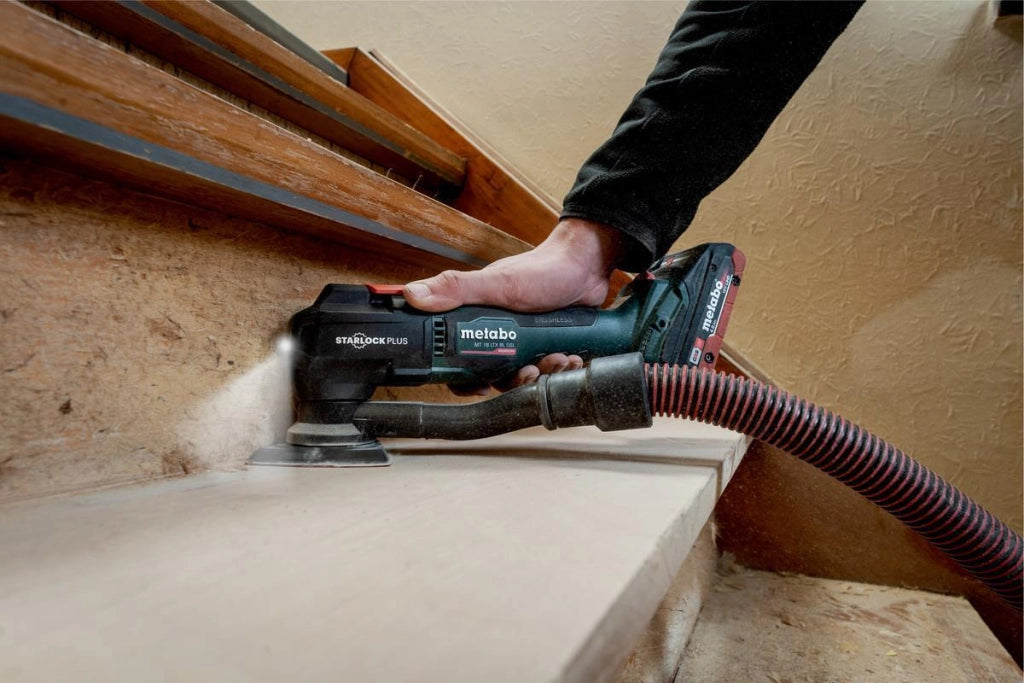 Metabo 6130888800 MT 18 LTX BL QSL Multitool a batteria 18 V 2x4 Ah LiHD con motore brushless e cambio utensili rapido colore Nero Verde Rosso