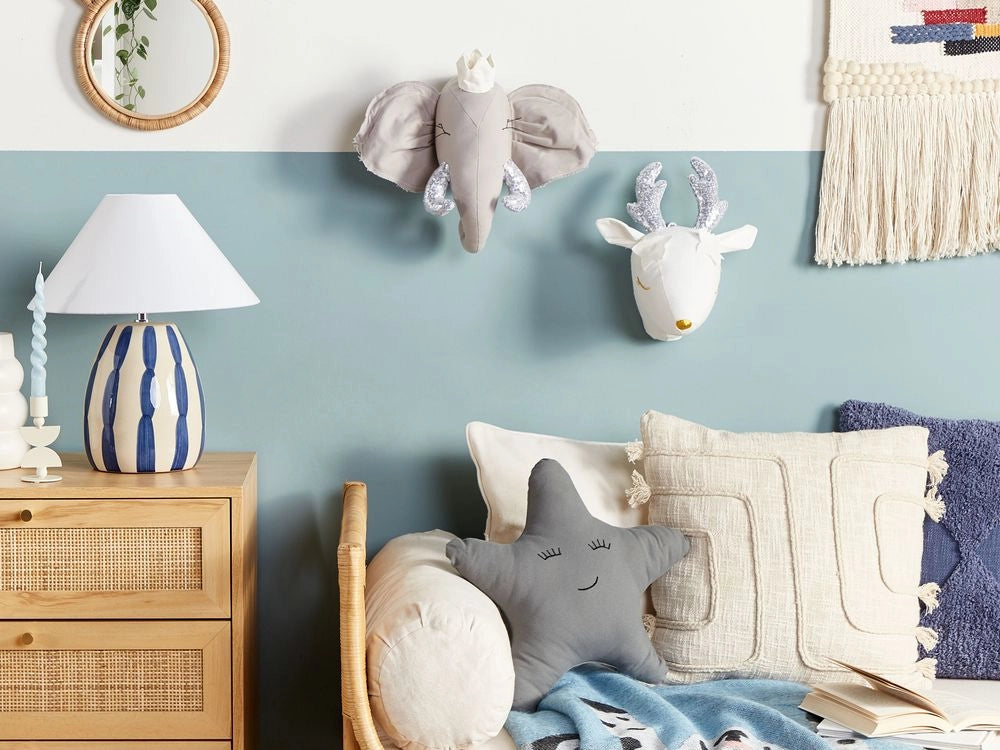 Decorazione in peluche per la camera dei bambini giocattolo di cervo appeso in cotone bianco