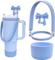 Accessorio combinato per Stanley waterfles, composto da becherino in silicone, cinghia, cordino, set di doppi e accessori.