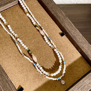 Collana fatta a mano con perle barocche in pietra naturale, regalo di Natale o di compleanno.
