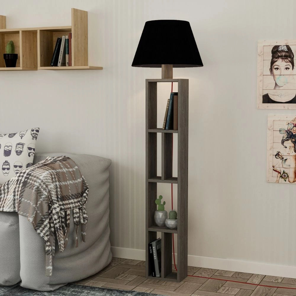 (2c) Lampada da terra in legno con libreria e paralume nero 45x45x163,5 cm
