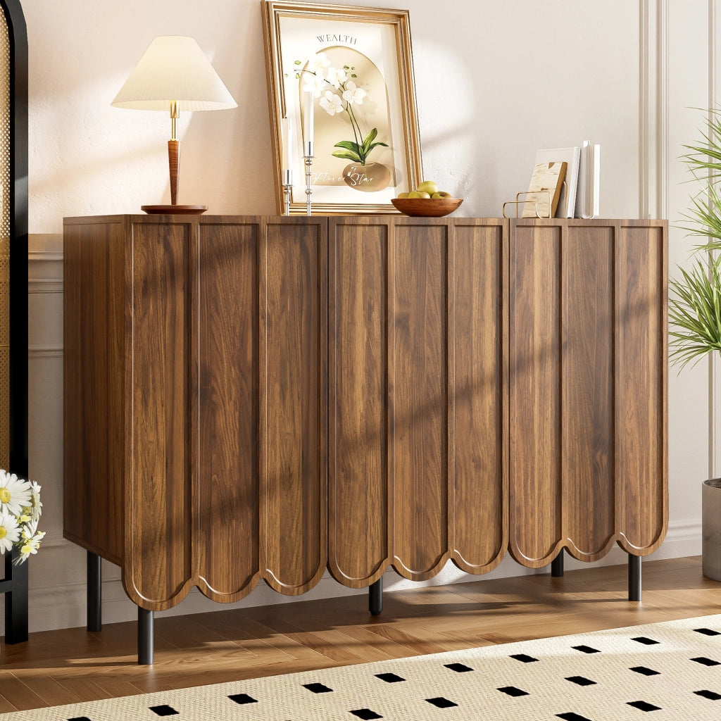 Sideboard moderno 120x35x80 cm in MDF effetto noce; ante ondulate e ripiani regolabili