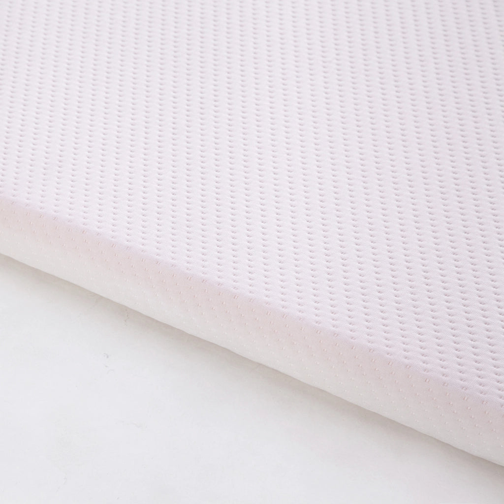 Materasso in schiuma con rivestimento sfoderabile e lavabile in tessuto con zip per camera da letto bianco