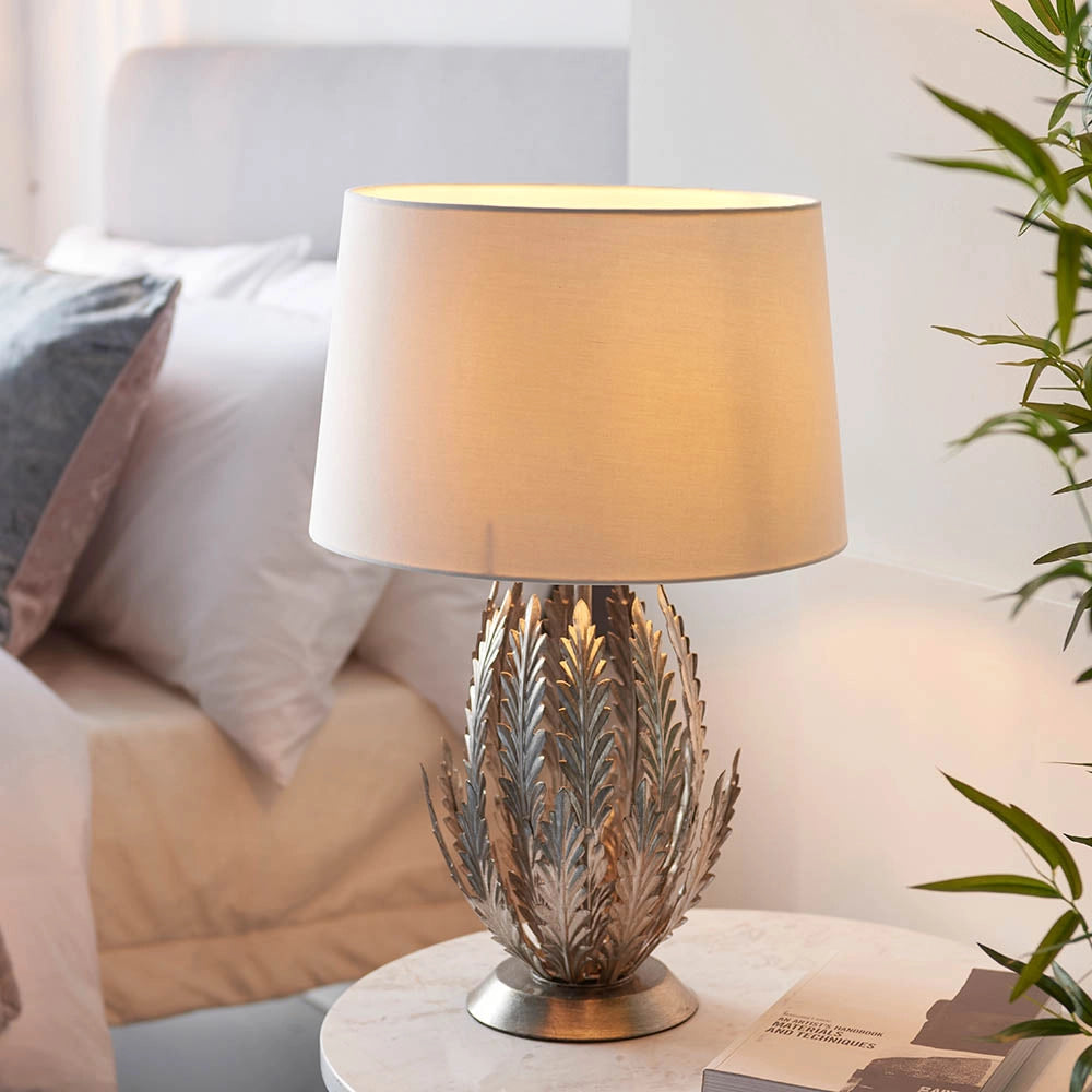 Lampada tavolo Art Déco argento foglie E27 Endon Delphine