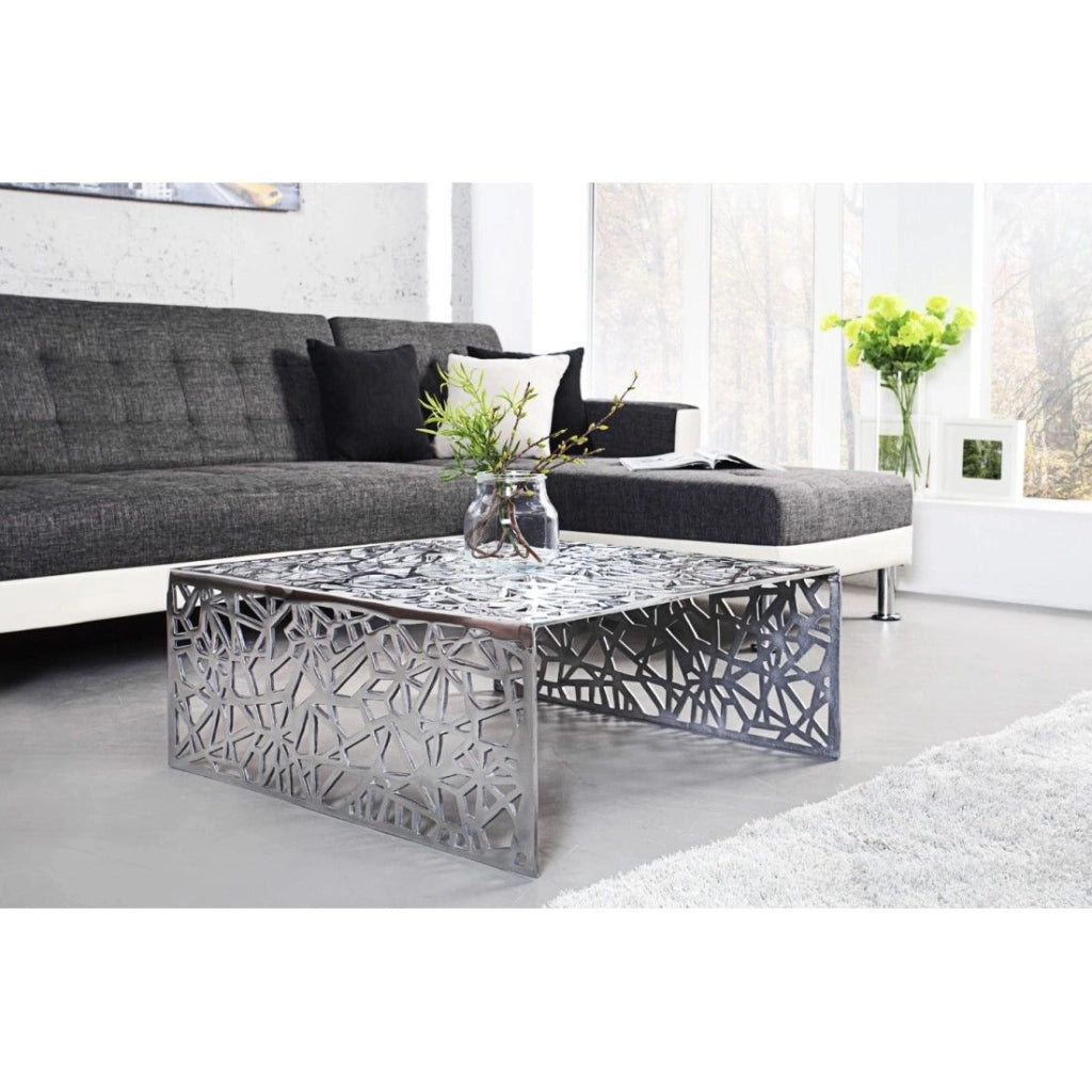 Tavolino basso METRIX quadrato 60 cm – Tavolino basso design in alluminio argentato con motivi geometrici