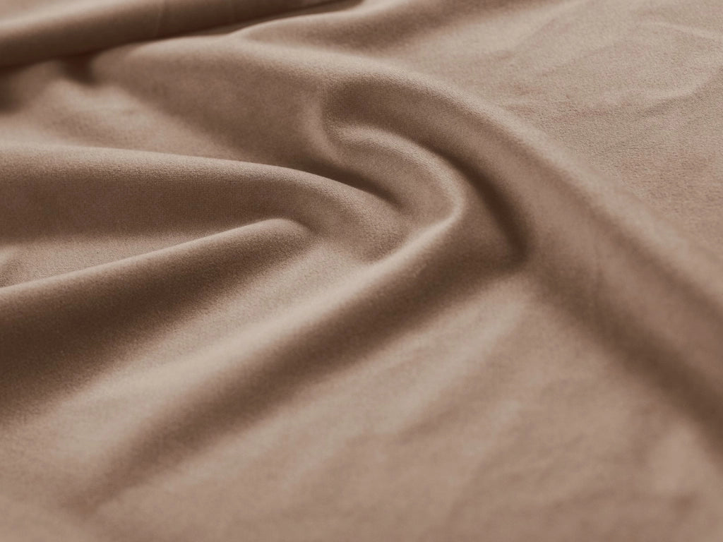 Cosmopolitan Design - Divano "Bali" 2 posti in velluto beige 