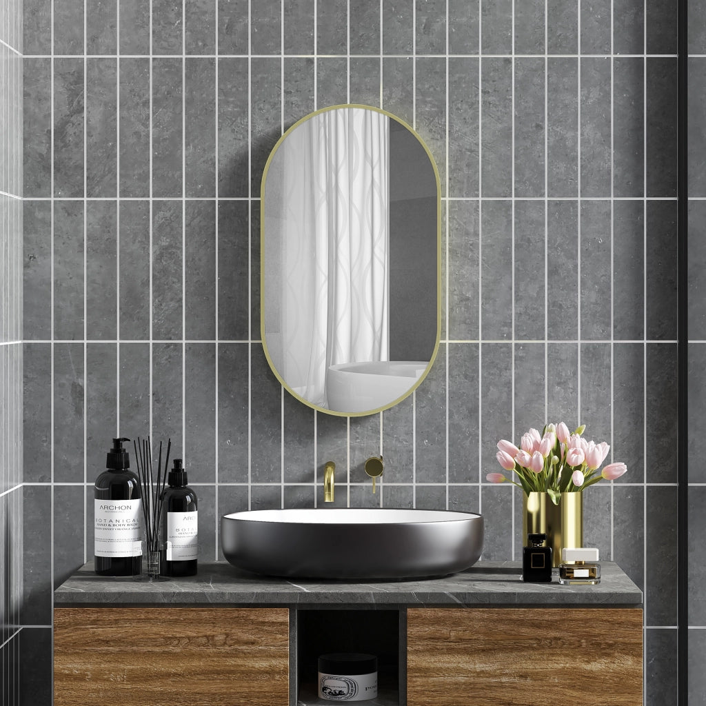 Specchio ovale da parete in alluminio ¨C Minimal ¨C dorato 40x70 cm