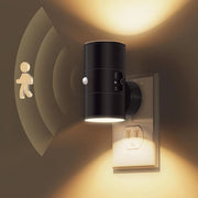 Lampada da Tavolo LED con Sensore di Movimento, 1 pezzo, lampada da notte, presa, bianco caldo, 3000 K, luminosità regolabile 0-100 lm, lampada da notte regolabile, presa per interni, per soggiorno, camera da letto, scala