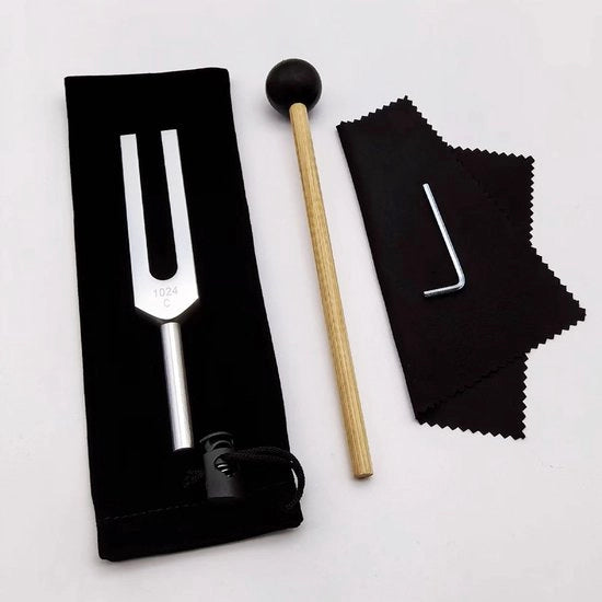 Set di attacco - Gli attacchi sono ideali per la guarigione, i chakra, la terapia del suono e il mantenimento di una perfetta armonia dello spirito - Tela d'argento 1024C + martello del suono + tela di purificazione
