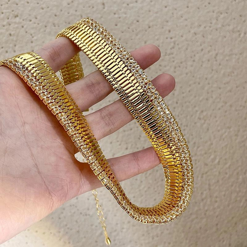 Collana girocollo vintage fatta a mano con cinturino in oro e diamanti, morbida e vintage, regalo di Natale o compleanno.