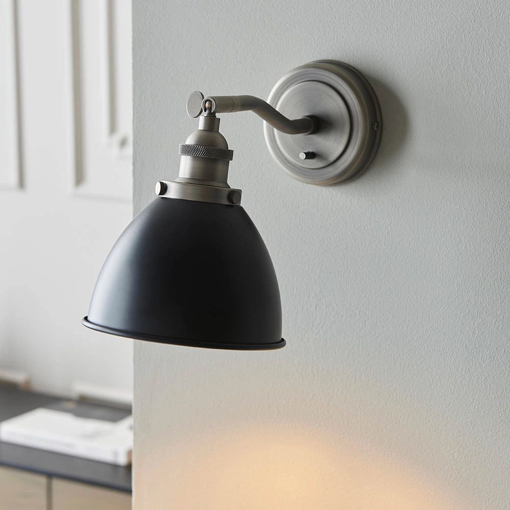 Applique retro Franklin stagno anticato con switch E14 Endon