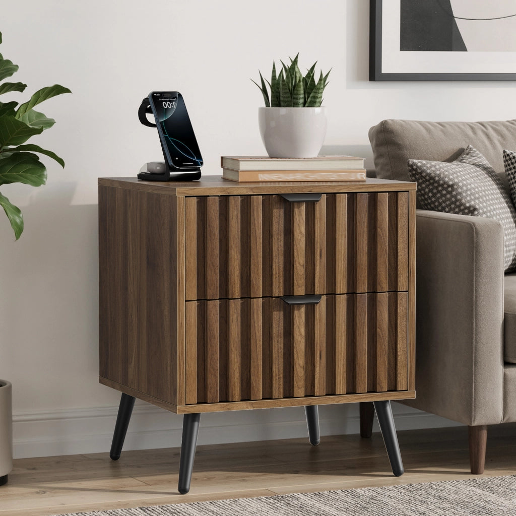 Comodino con 2 cassetti e ripiano; design incassato - per camera da letto - in MDF - 45×40×53 cm - noce