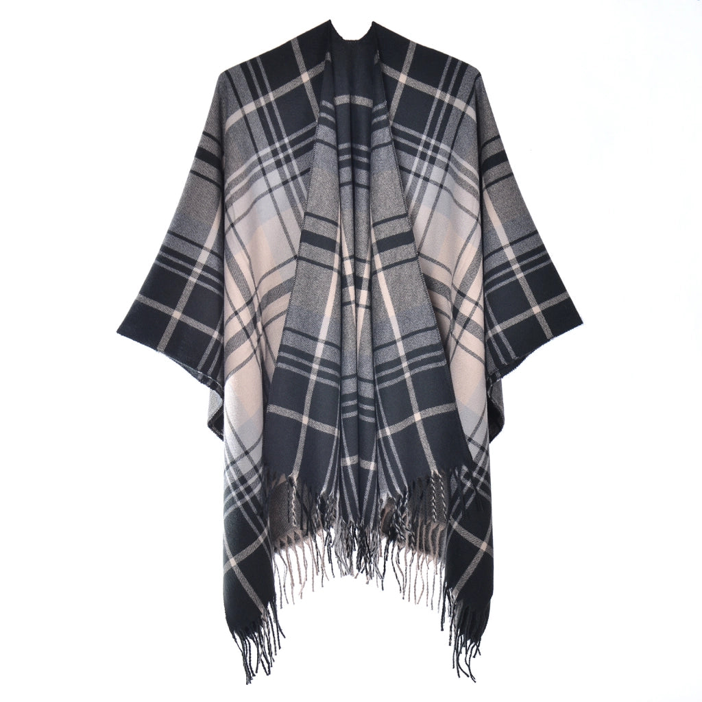 Sciarpa scozzese a quadri con frange, un classico e versatile scialle/mantella da donna con spacchi.