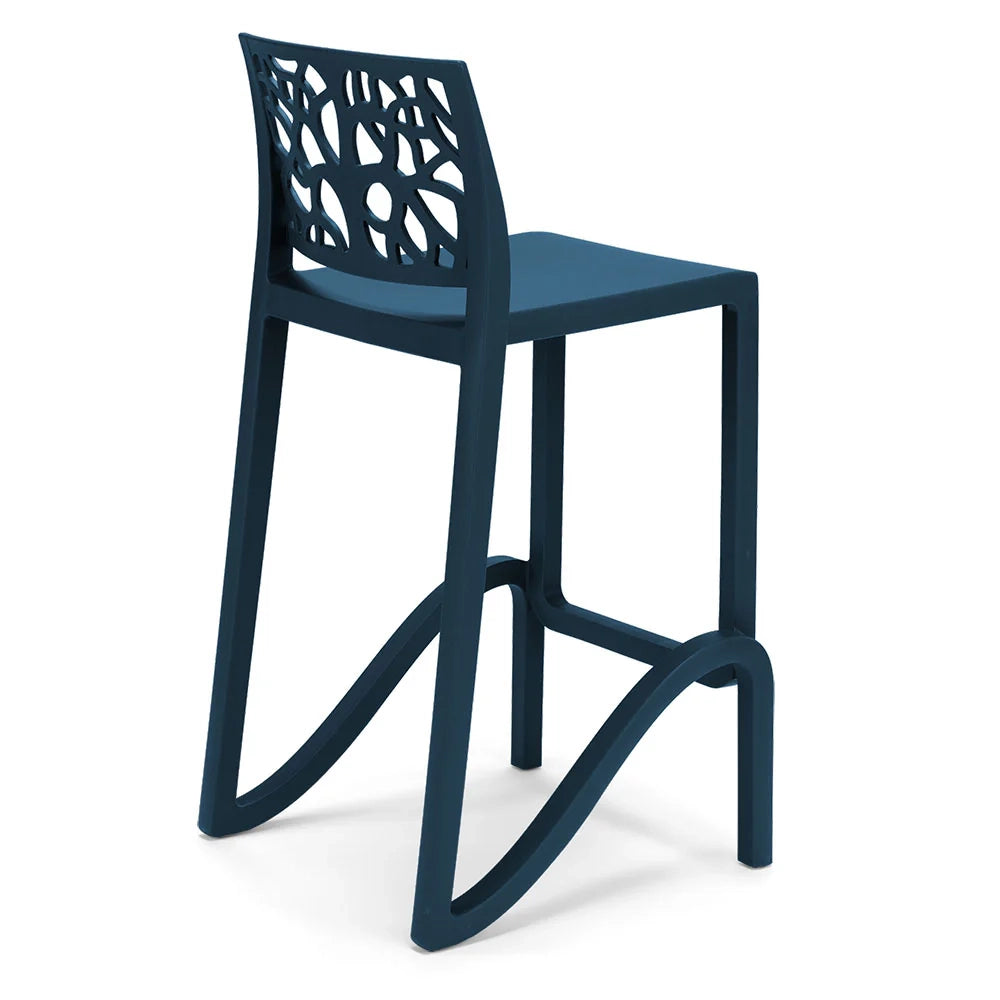 Set 2 sgabelli in polipropilene TETI altezza seduta 75cm, impilabile, idrorepellente, resistente ai raggi UV, design moderno e innovativo, ideale per la cucina, la veranda o giardino colore Petrolio