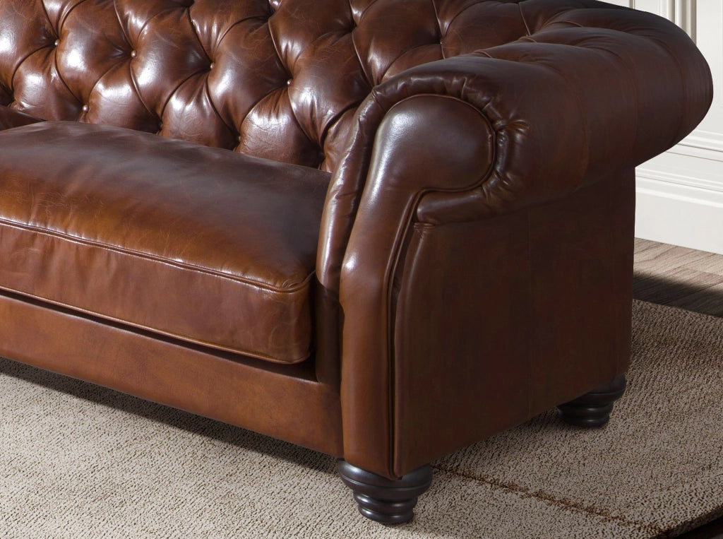 Divano chester 3 posti in pelle marrone cognac