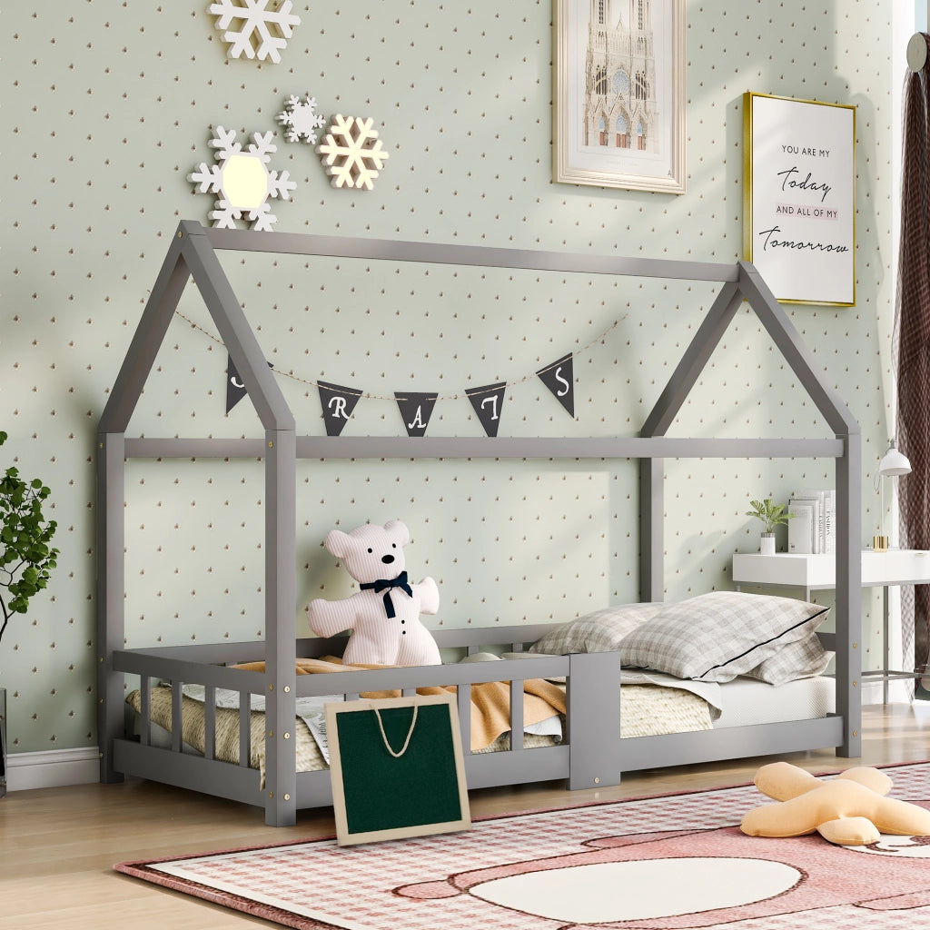 Letto a casetta per bambini 90 x 200 cm, letto in legno per cameretta con lavagna, rete a doghe e sponda di sicurezza, in legno di pino, grigio (senza
