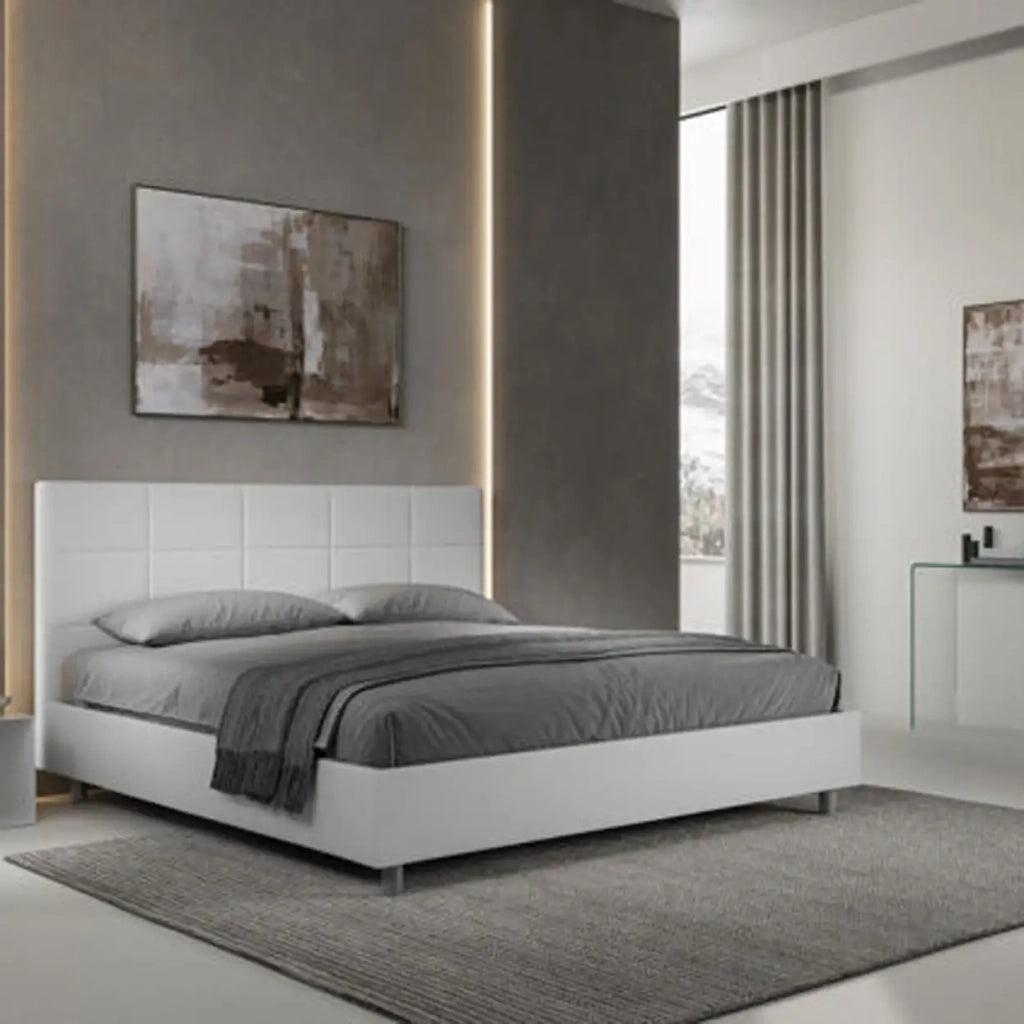 Letto matrimoniale king size senza rete imbottito 200x200 similpelle bianco Mika