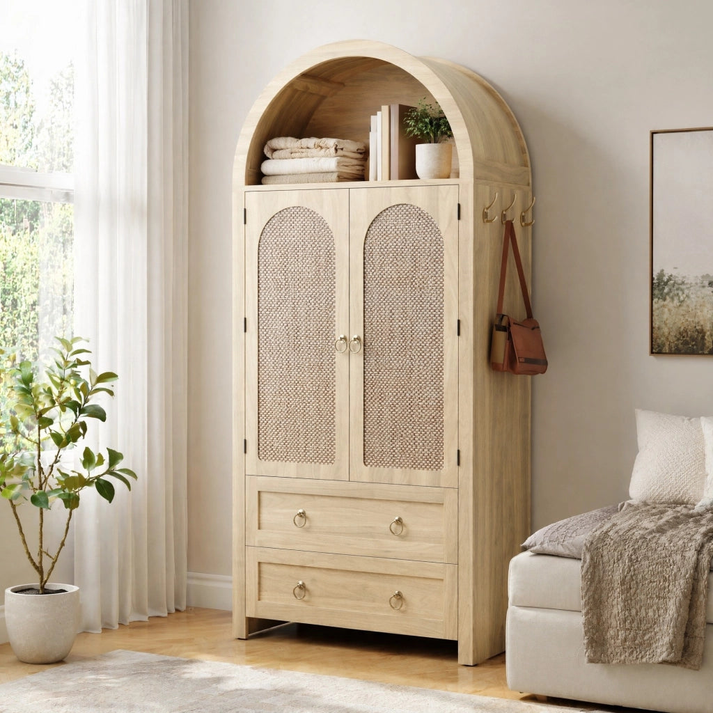 Credenza con ripiani aperti, armadietto con ante in rattan, doppi cassetti e ganci laterali, in MDF rovere