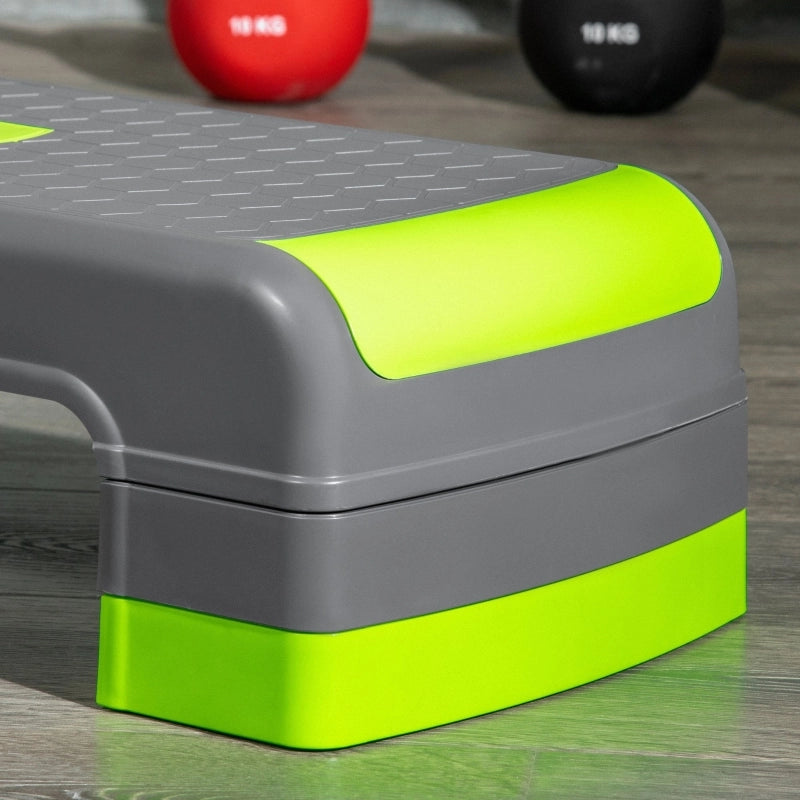 Stepper aerobico, altezza regolabile su 3 livelli, portata massima 150 kg, dimensioni 78 x 28 x 20 cm, colore grigio/verde.