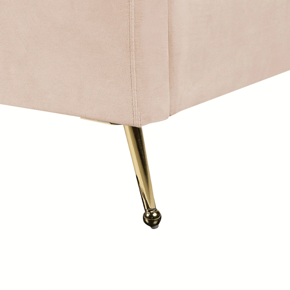 Letto in velluto beige rivestito con gambe in metallo dorato UE Dimensioni doppie 180 x 200 cm con testata con porta USB Camera da letto moderna e glam.