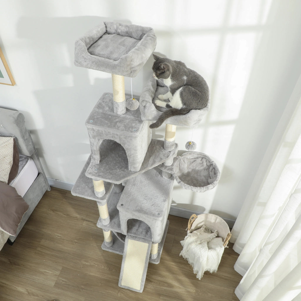 Albero Tiragraffi per Gatti con 2 Casette e Lettini ¨C Minimal ¨C Grigio Chiaro e Beige 48x40x177 cm