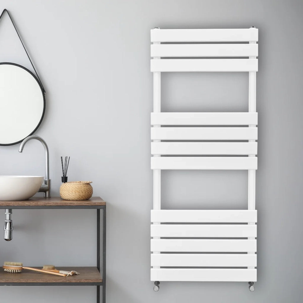 Radiatore per asciugamani design a pannello piatto 1200 x 450 mm per bagno ad incasso Bianco