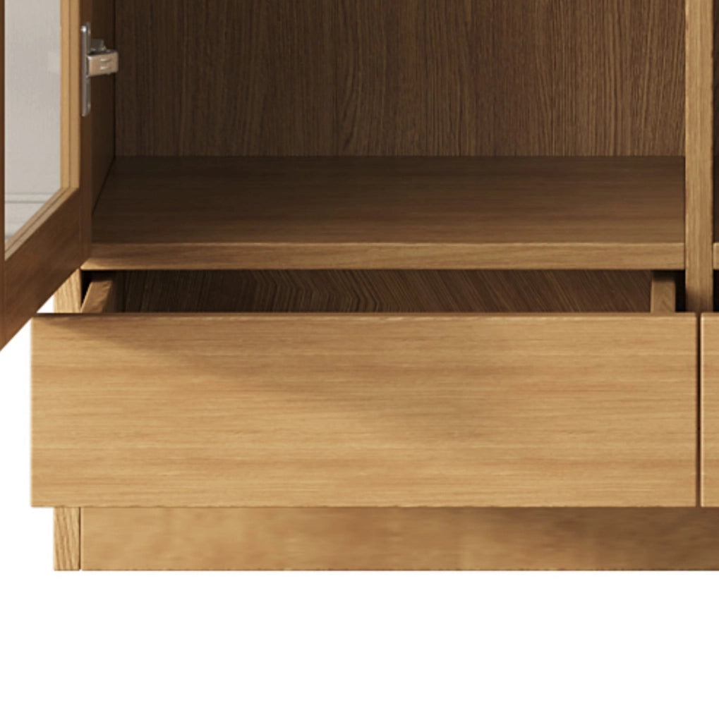 Vetrina 80x40x160 cm con ripiani sfalsati e cassetto push-to-open; naturale