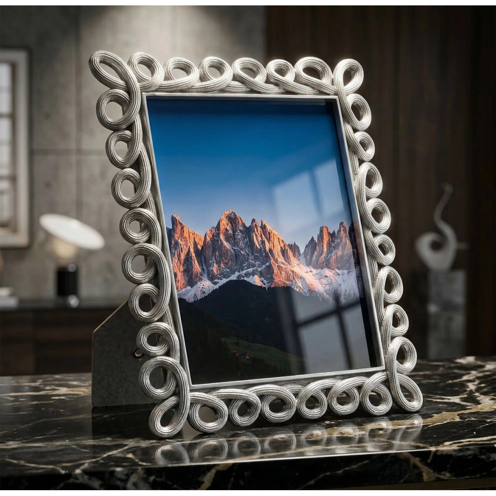 Cornice portafoto Hollow argento con decoro a intrecci 15x20 cm
