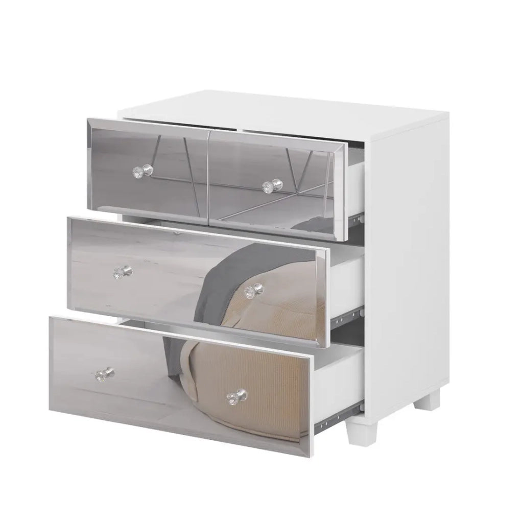 Cassettiera 4 cassetti corpo bianco e frontali rivestiti di specchi collezione LIVORA.