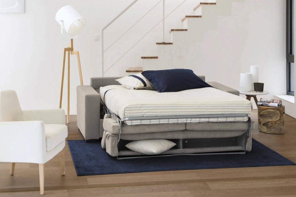 Divano Letto Alinia, Divano a 2 posti, Made in Italy, Sofà\  Soggiorno con apertura girevole, con poggiatesta regolabili e Braccioli slim, cm 160x95h85, Tortora
