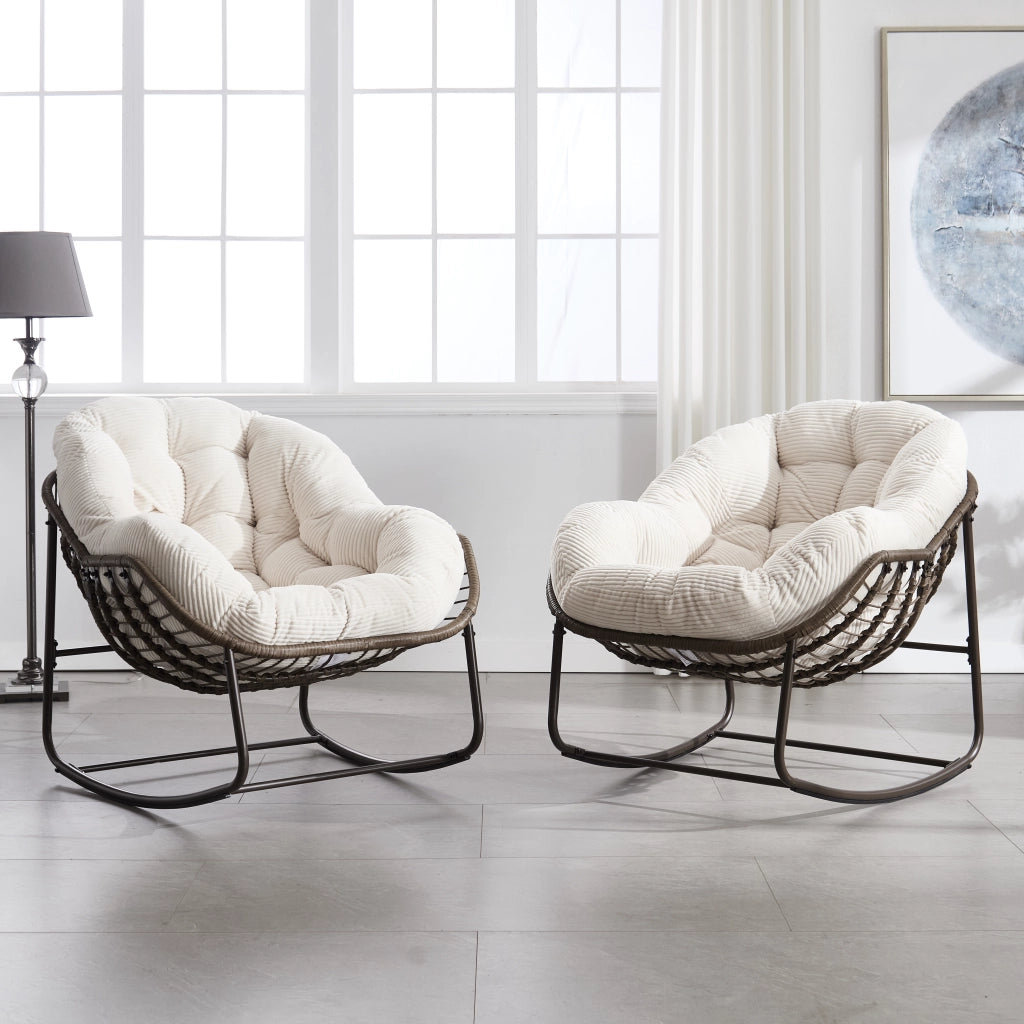 SEDIA A DONDOLO Oversize 78x106x90 cm Rattan sintetico e acciaio Bianco